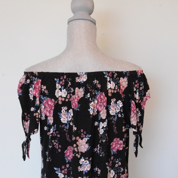 *NWT [Hippie Rose] off the shoulder top #639 - Picture 7 of 7